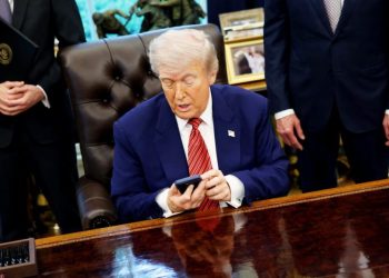 Trump-branded wireless service launches — with a gold phone