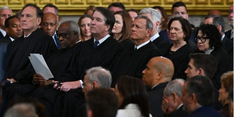 Supreme Court says Trump can proceed with firing Democrat-appointed CPSC members