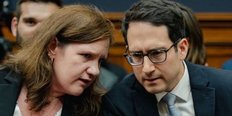 Supreme Court temporarily greenlights firing of Biden-appointed FTC commissioner