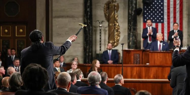 Al Green returns to House chamber for Trump SOTU after dramatic 2025 ejection
